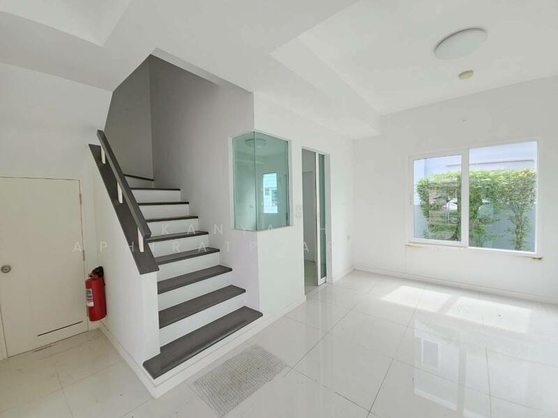 Villaggio Pinklao-Salaya, Nonthaburi