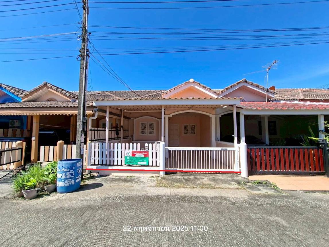 Townhouse at Pecharat Lakeville, Rayong City, Rayong Province
