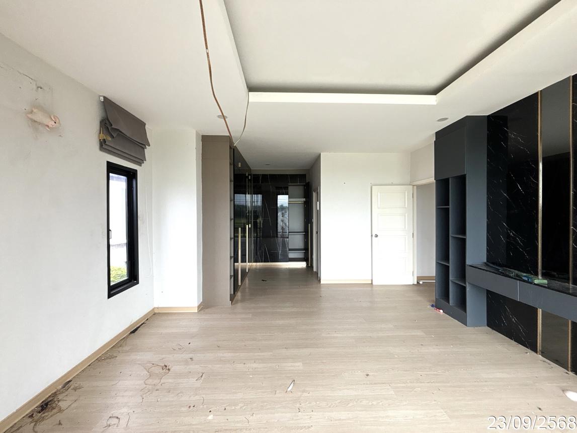 บ้านเดี่ยว เดอะเลคแกรนด์วิลเลจ เมืองลพบุรี ลพบุรี