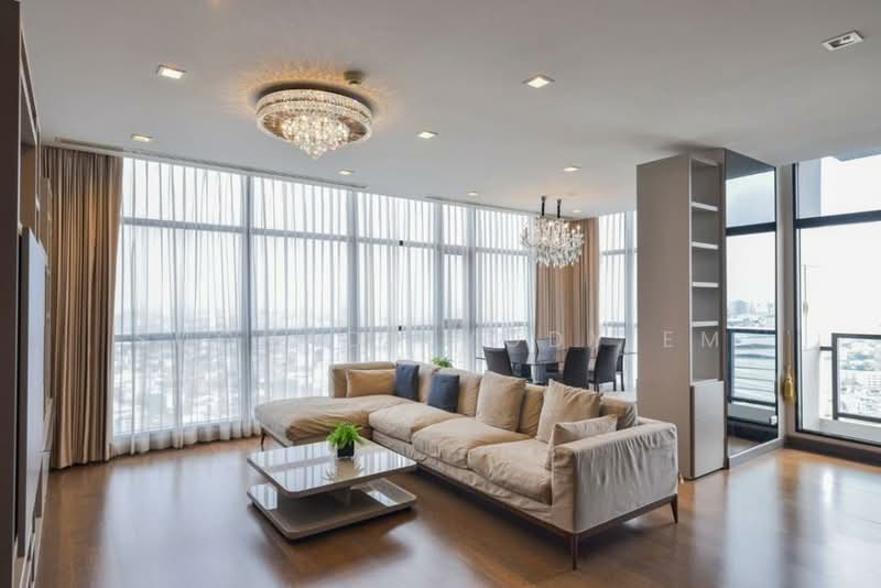 Urbano Absolute Sathon-Taksin, Bangkok