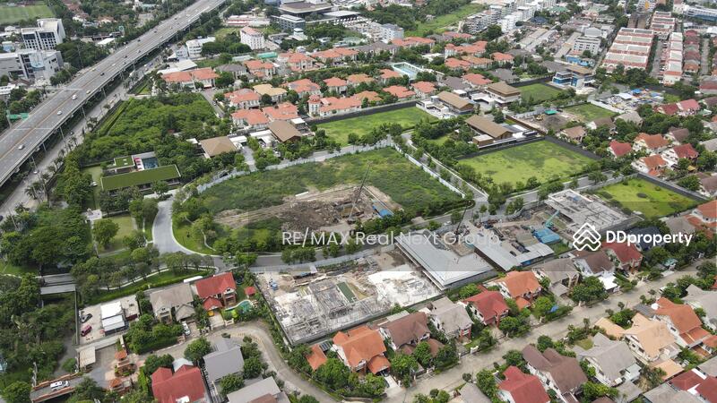 SANTIBURI THE RESIDENCES, Bangkok