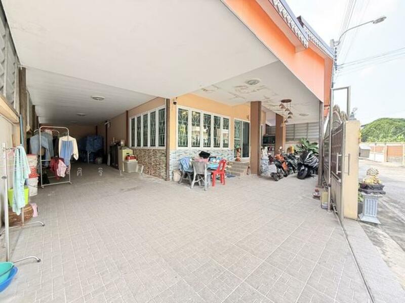 Baan Promsiri Phetkasem 77, Bangkok