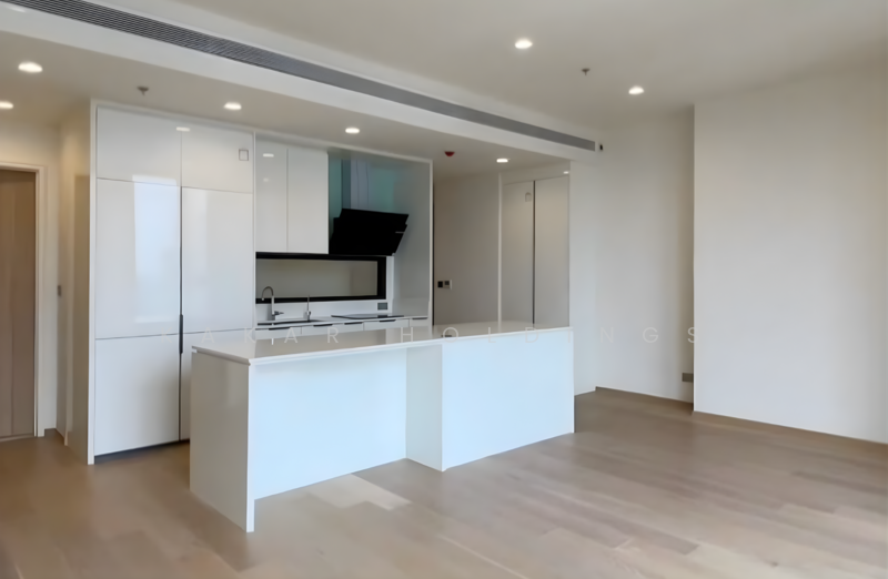 Anil Sathorn 12, Bangkok