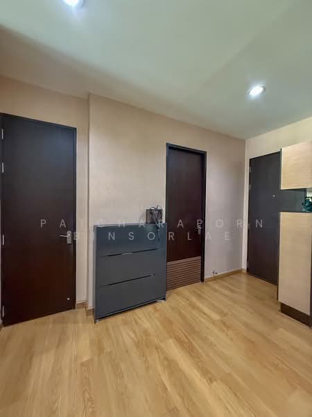 Baan Klang Krung Siam-Pathumwan, Bangkok