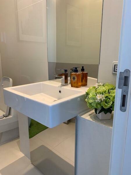 Equinox Phahol Vibha, Bangkok