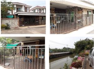 Duplex House in Samutsakorn Province, Samutsakorn