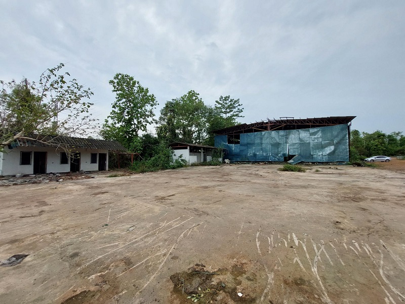 โรงงาน บ้านต้นผึ้ง ลำปาง
