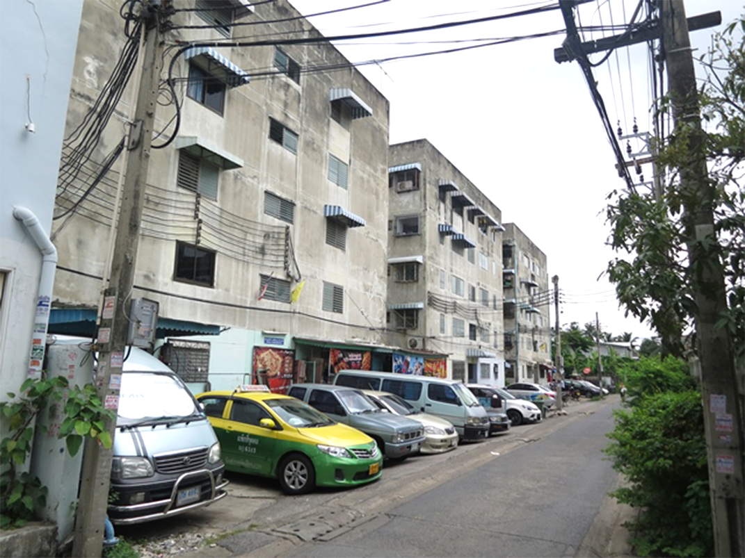 คอนโดมิเนียม โครงการชลภิญญ์ 2 กำนันแม้น 22