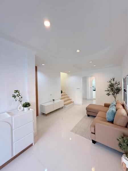 Baan Amornsap Leapwaree 25, Bangkok