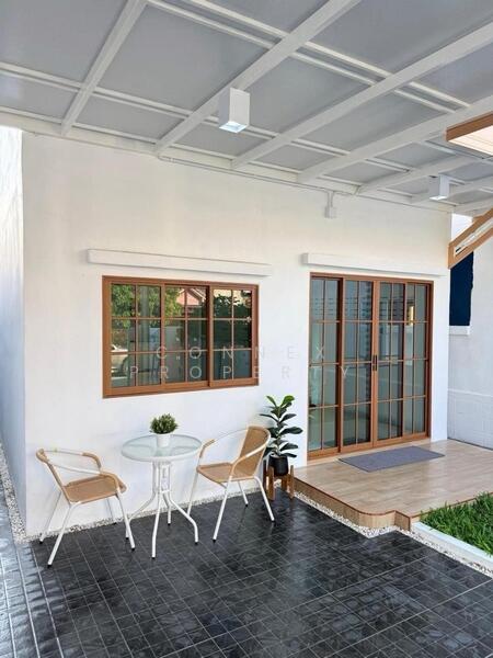 Baan Amornsap Leapwaree 25, Bangkok