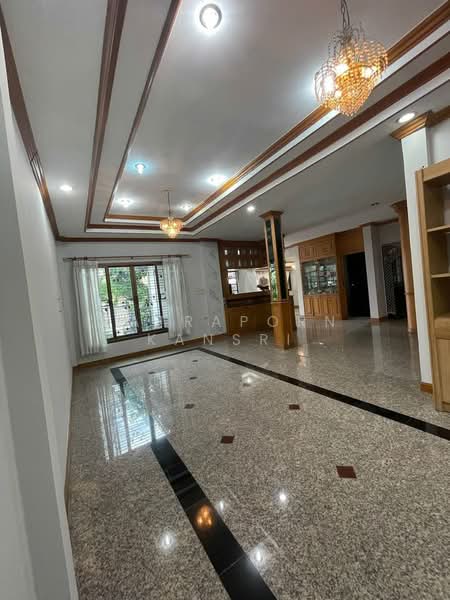 4-BR House, Bangkok