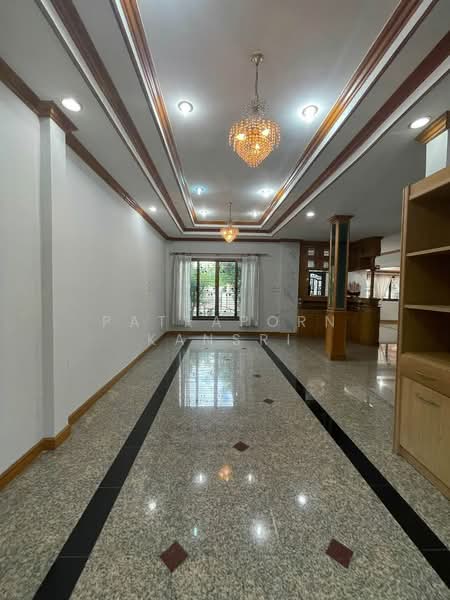 4-BR House, Bangkok