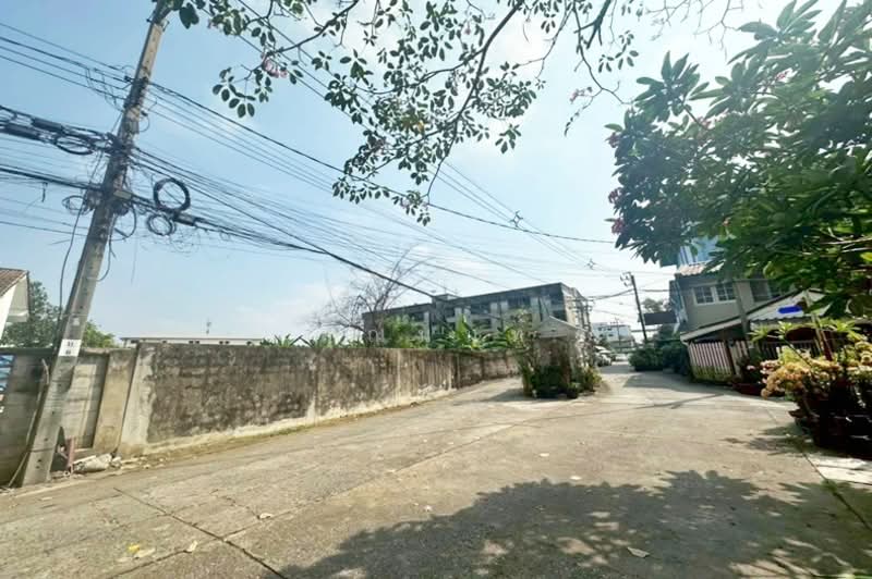 ติวานนท์ 43, Nonthaburi