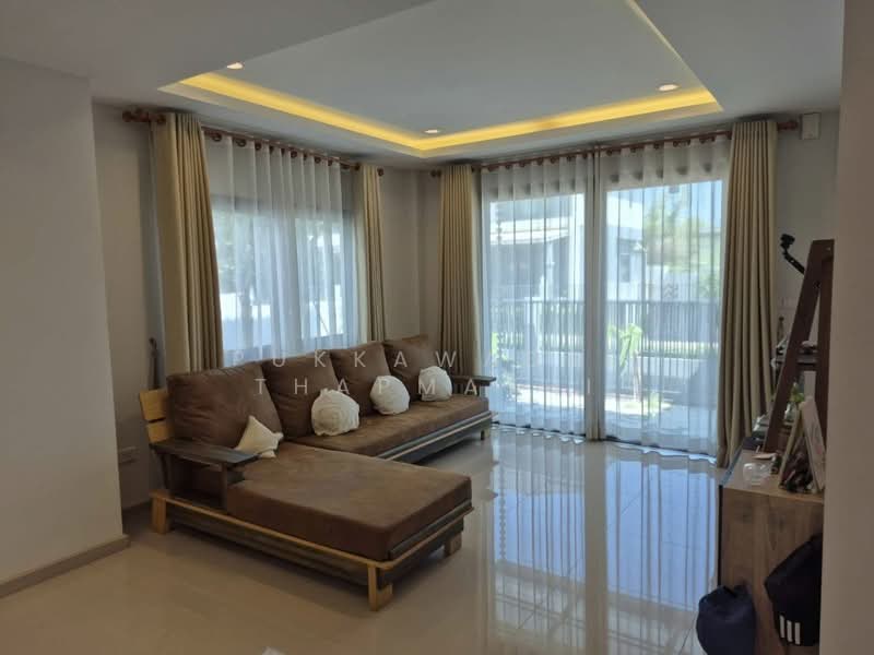 PATTA Define, Chon Buri (Pattaya)
