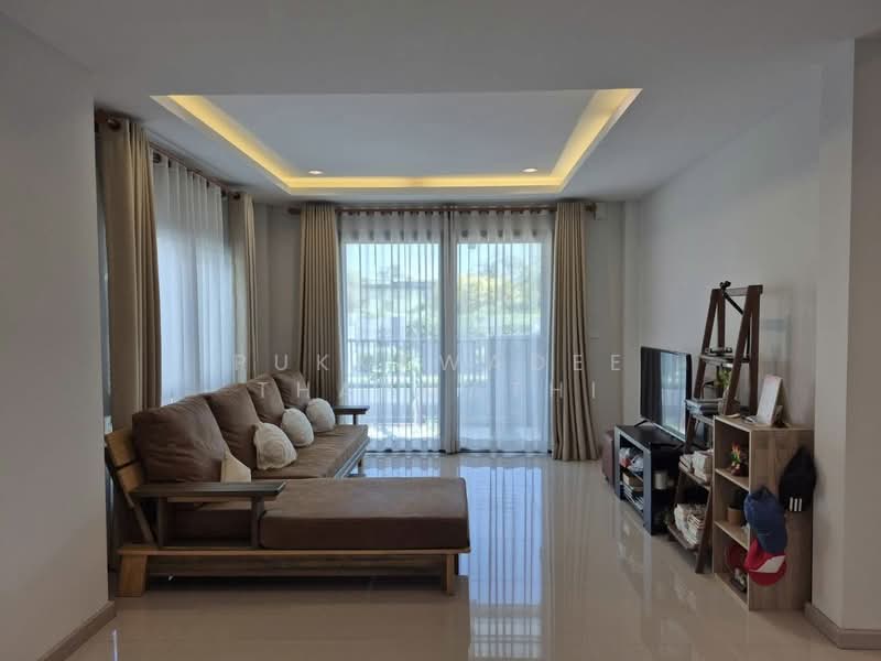 PATTA Define, Chon Buri (Pattaya)