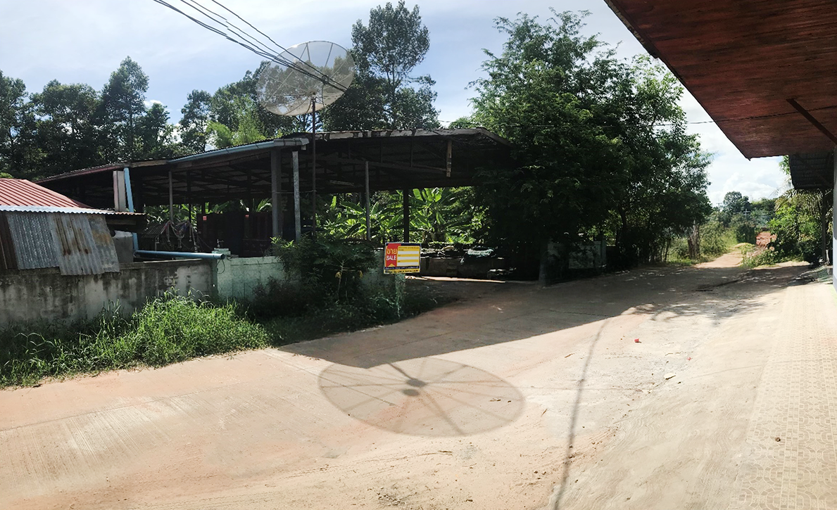 Land with building for sale in Kalasin