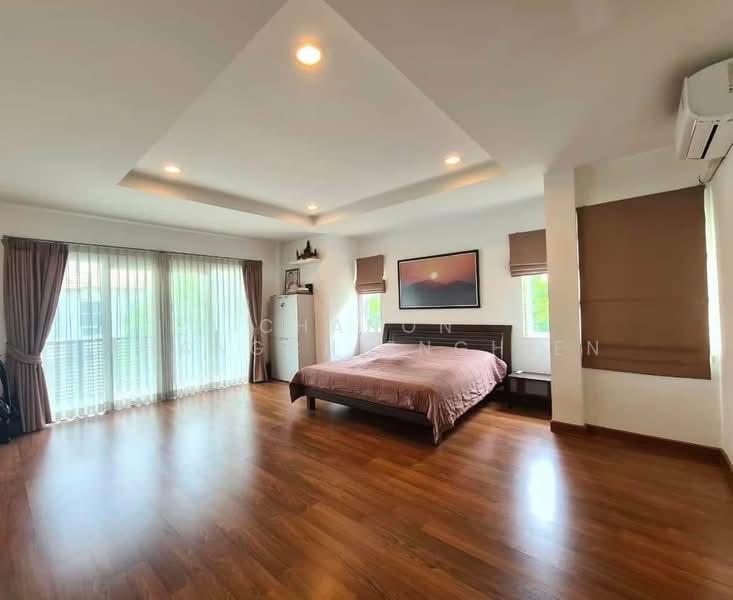 The Centro Onnut-Wongwaen, Bangkok