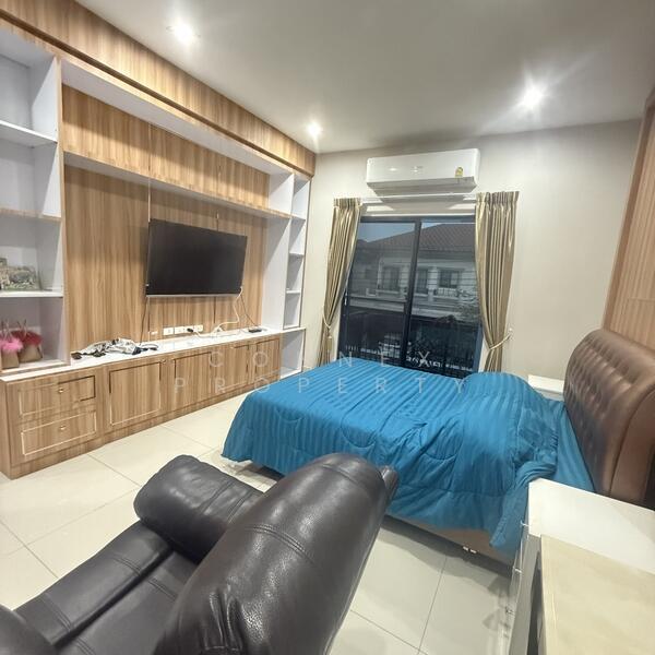 Grandio Bangkae, Bangkok