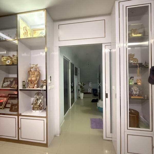 Grandio Bangkae, Bangkok