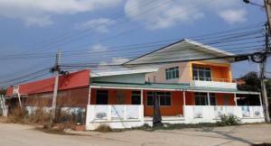 Single house in Panan Nikhom, Chonburi.