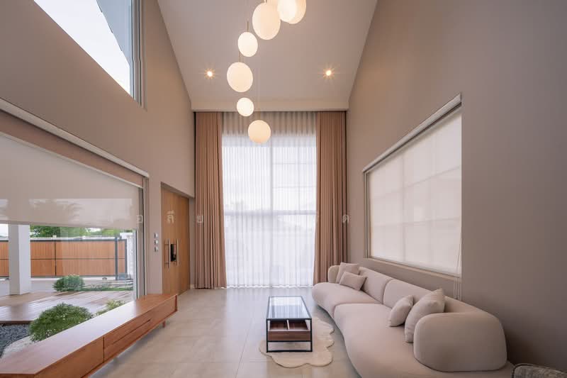 Modern Tropical Japandi Family Home with Private Pool Retreat, Chiang Mai