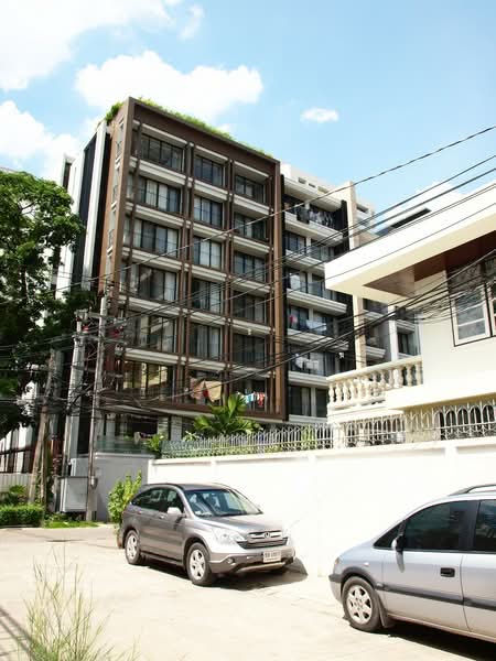 Serene Place Sukhumvit 24, Bangkok