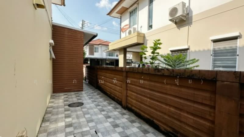 Habitia Ratchapruek, Pathum Thani