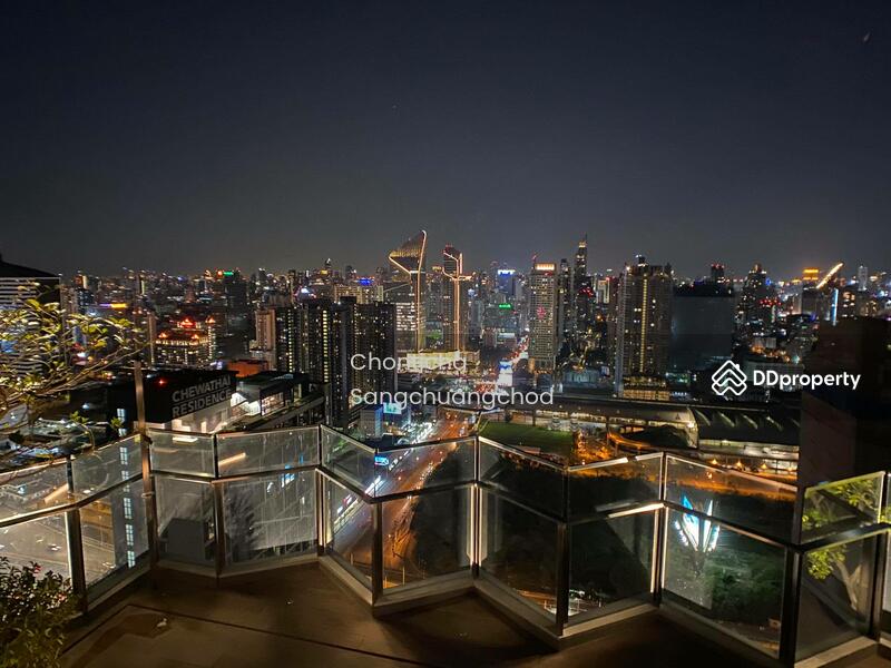 Life Asoke-Rama 9, Bangkok