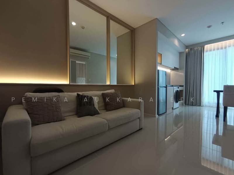 Villa Asoke, bangkok