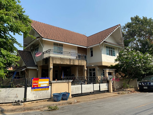 บ้านเดี่ยว 2 ชั้น โครงการรัตวรรณ 2
