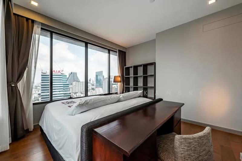 M Silom, Bangkok
