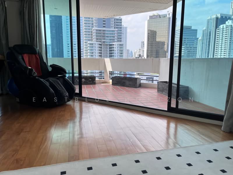 Sukhumvit House, Bangkok