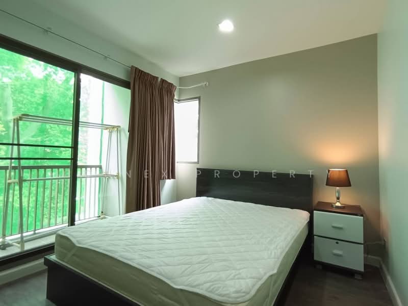 B Campus Prachachuen, Nonthaburi