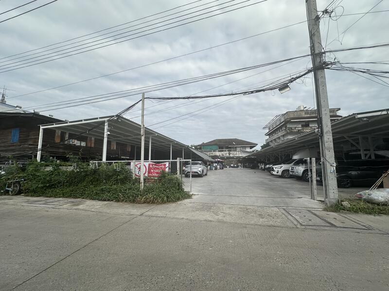 Land for sale, Soi Theparak 4, Samut Prakan