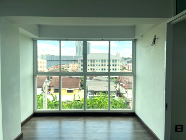 @78 Condominium Phetkasem