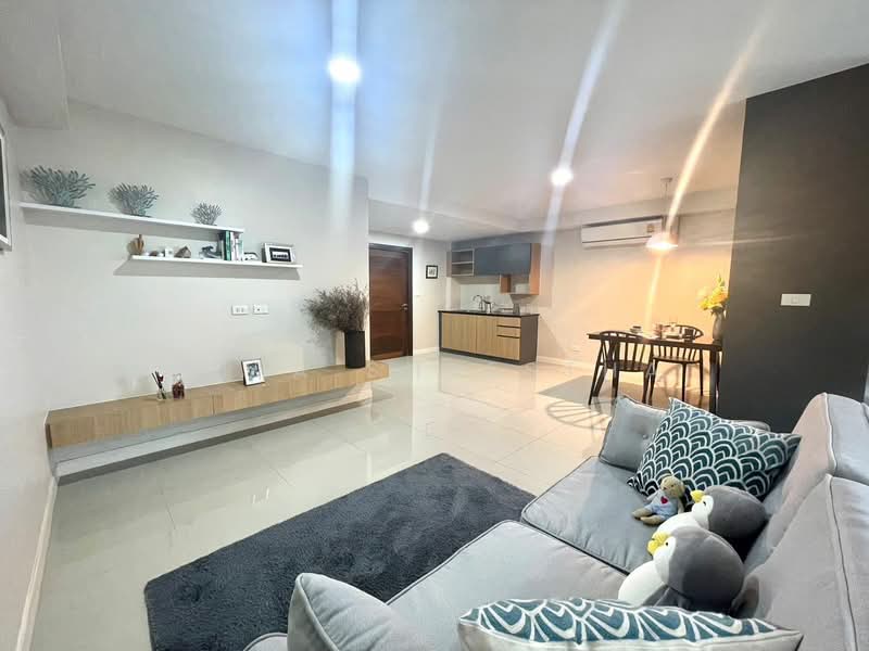 Grandview Condominium, Bangkok