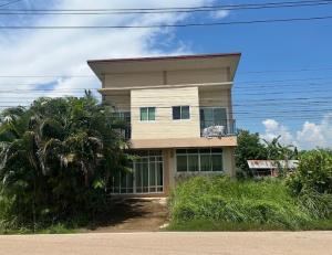 ที่ดินพร้อมสิ่งปลูกสร้าง เมืองนครพนม จังหวัดนครพนม