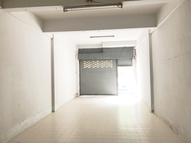 คอนโดมิเนียม โครงการบ้านพหล 52 บางเขน