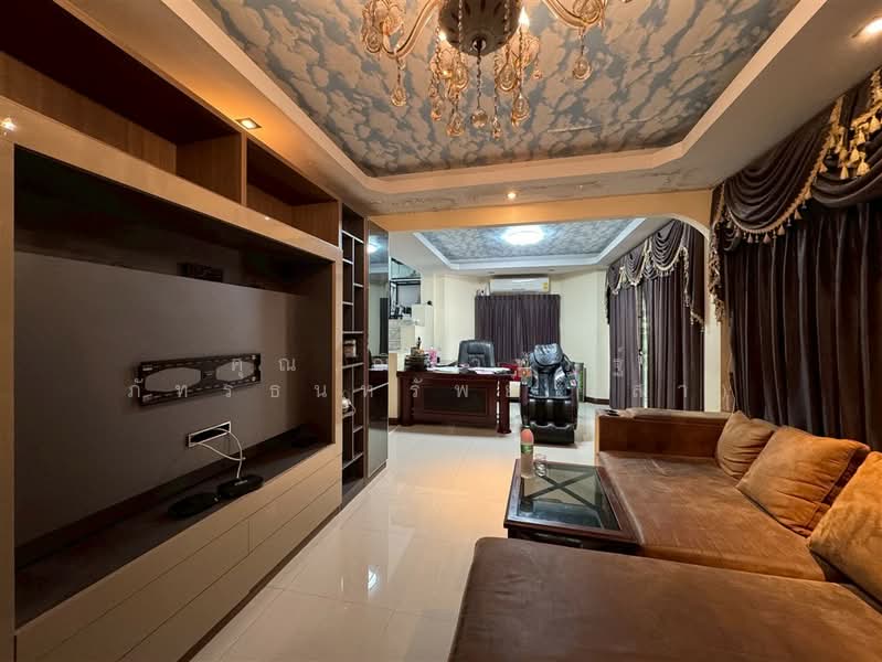 Baan Fuengsuk 5, Nonthaburi