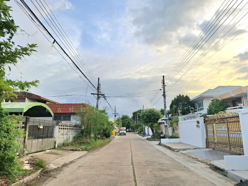 ที่ดินเมืองทองธานี ที่ดิน ขาย, Nonthaburi