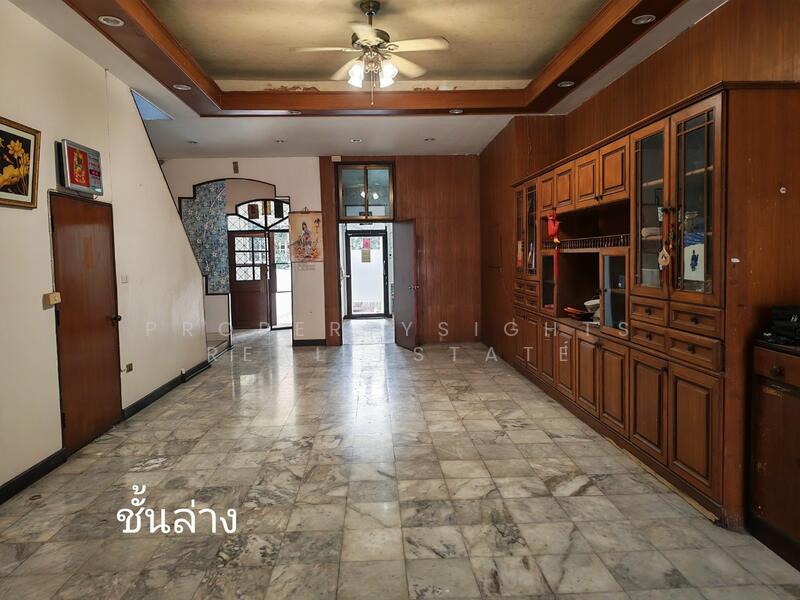 Townhouse BTS Thonglor, Bangkok