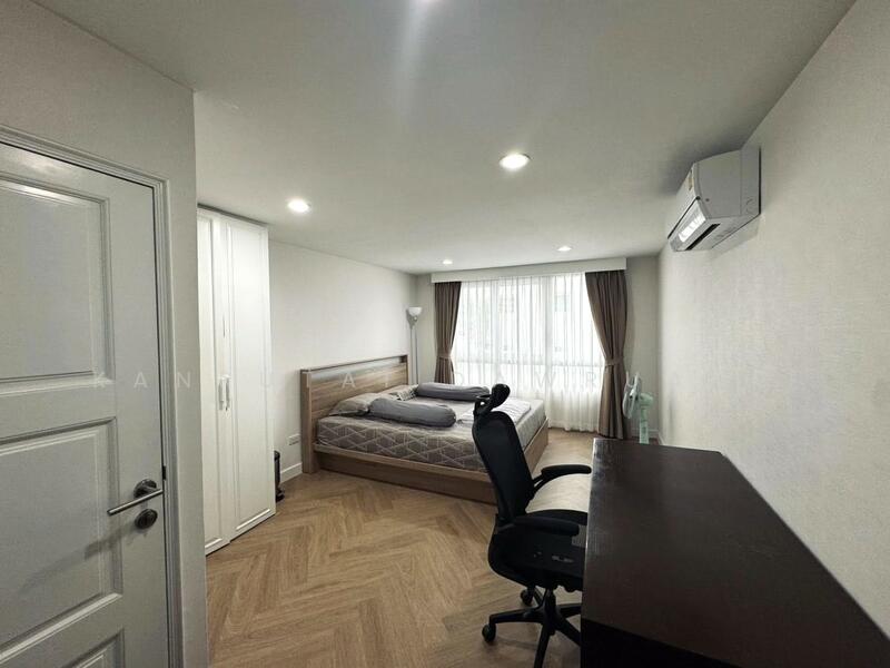 Baan Siri Sathorn, bangkok