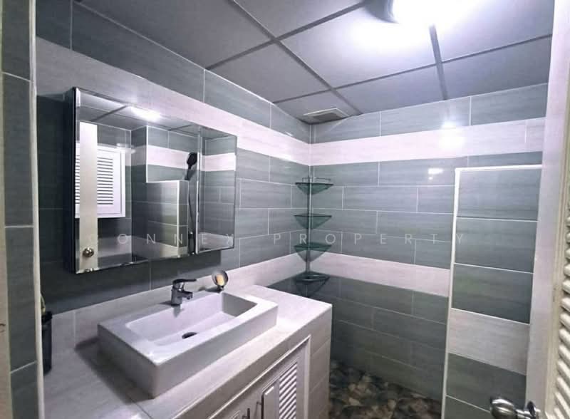 Vibhavadi Suite, Bangkok