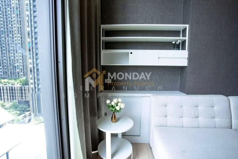 Chewathai Residence Asoke, Bangkok