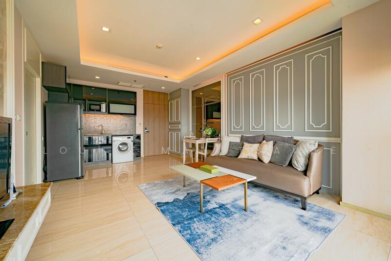 Noble Reveal, Bangkok