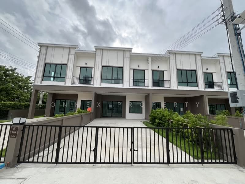 Narit Ville, Bangkok
