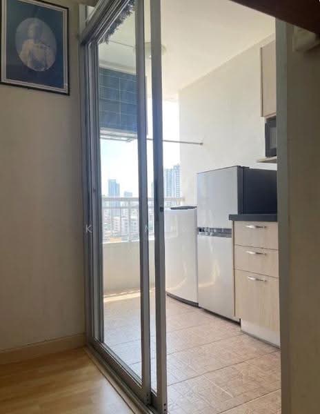 Ratchada City 18 Condominium, Bangkok