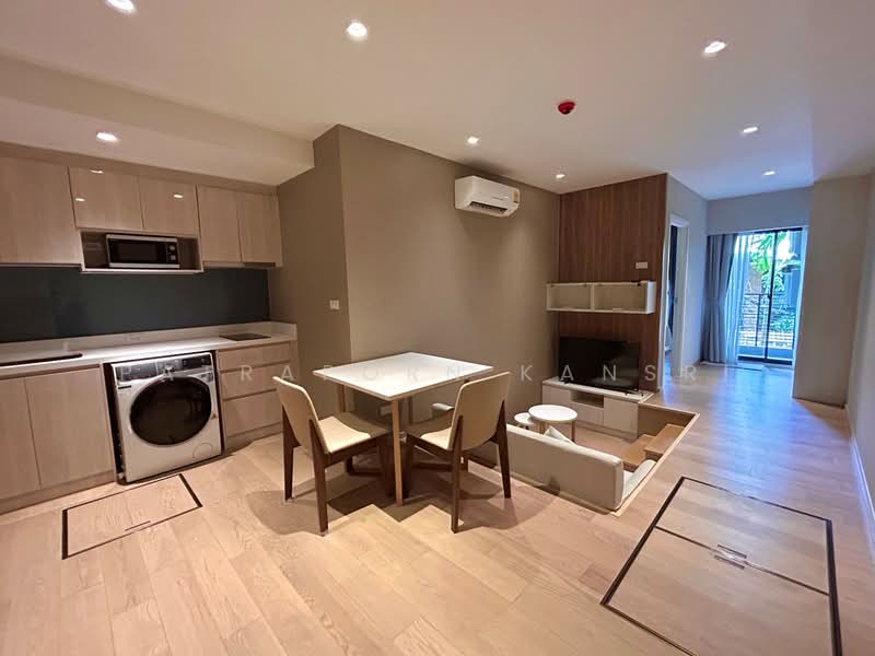 Runesu Thonglor 5, Bangkok