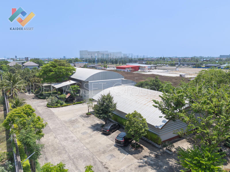 Land with Warehouse for Sale : Chaiyapruek–Ratchapruek Road, Nonthaburi