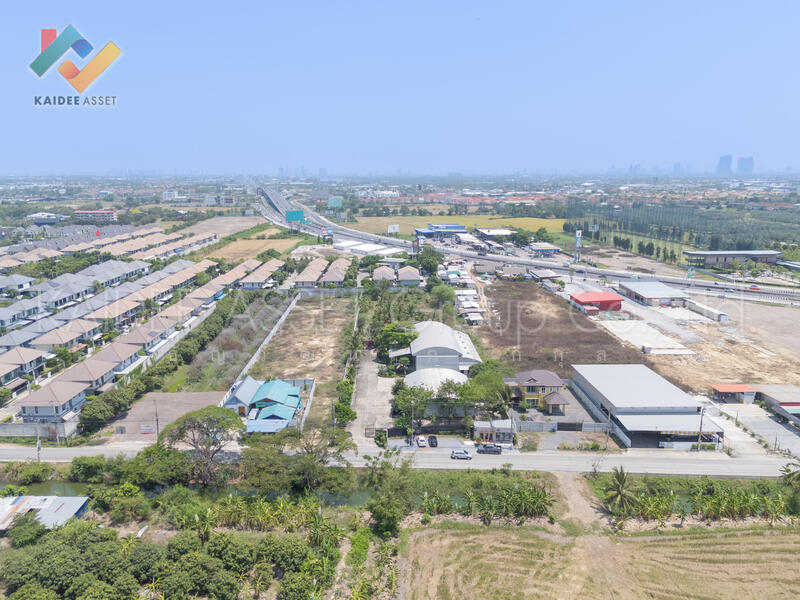 Land with Warehouse for Sale : Chaiyapruek–Ratchapruek Road, Nonthaburi